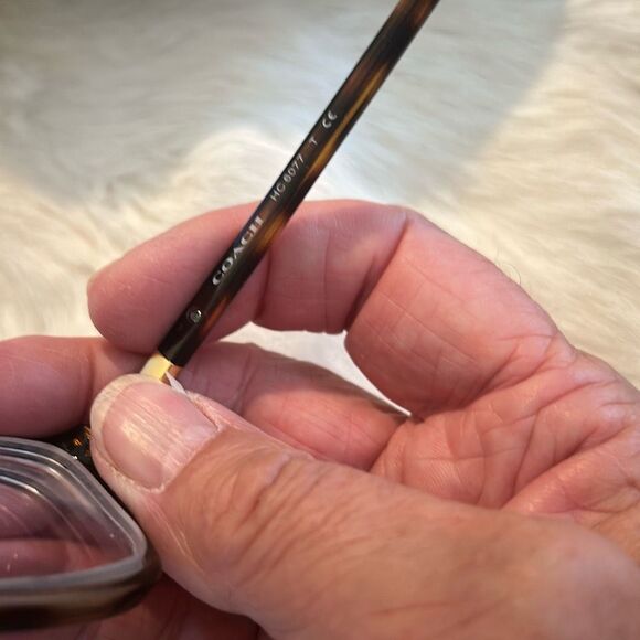 COACH Tortoise Shell Glasses W/ Case - Picture 5 of 8